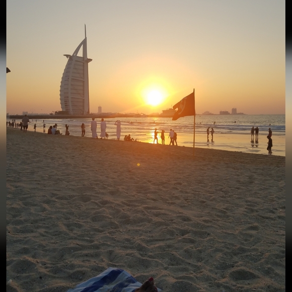 Share Show with Designer Bags, Wallets, Jewelry & Accessories. No Clothes Pls - Picture 11 of 15